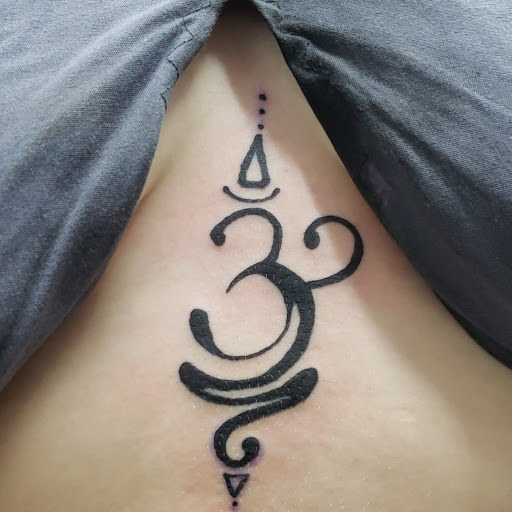 Explore ovarian cancer tattoo ideas, creative tattoo ideas in Vinton, available at Cherry Bomb Tattoo and piercing