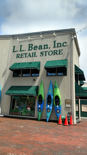 Clothing Store «L.L. Bean», reviews and photos, 95 Main St, Freeport, ME 04032, USA