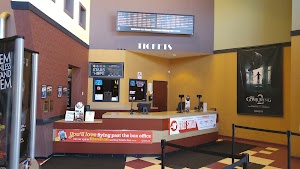 Regal Moline - photo 7