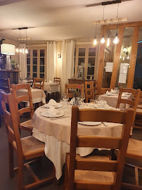 Atmosphère du Restaurant français Restaurant La Crémaillère à Saint-Maclou - n°10