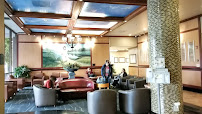 Adventist Health Bakersfield Emergency Room Entrance - Photo 8 - Car repair in Bakersfield, CA, Bakersfield