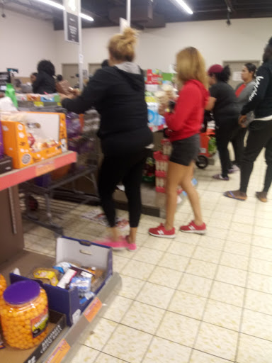 Supermarket «ALDI», reviews and photos, 6 Van Dyke Ave, New Brunswick, NJ 08901, USA