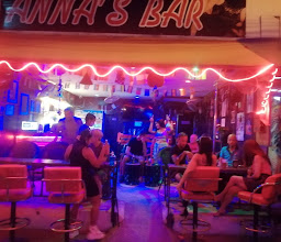 Anna's Bar photo