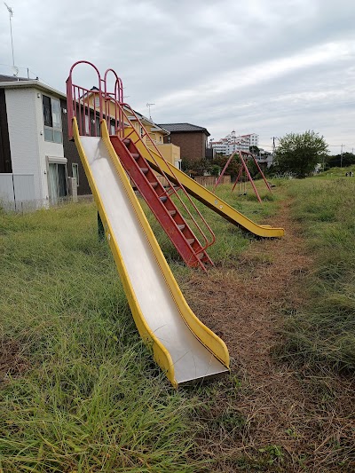 八重洲公園