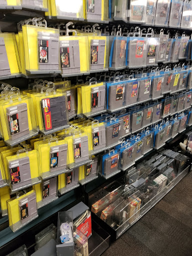 Book Store «Bookmans Phoenix Entertainment Exchange», reviews and photos, 8034 N 19th Ave, Phoenix, AZ 85021, USA