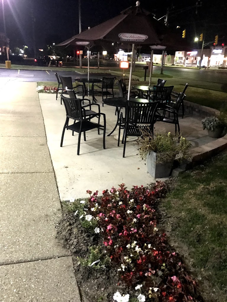 Tim Hortons 48317