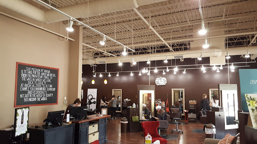 Day Spa «JB Cavour Salon Spa», reviews and photos, 2170 Silver Lake Rd NW, New Brighton, MN 55112, USA