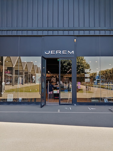 Jerem – La Séguinière Outlet à La Séguinière