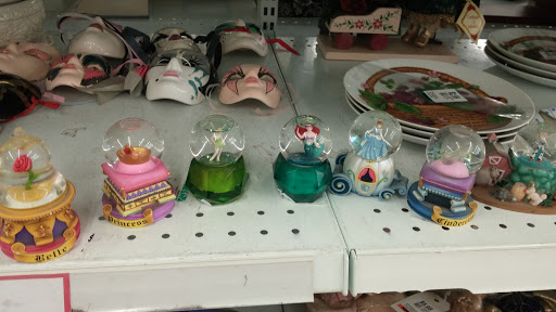 Thrift Store «Savers», reviews and photos