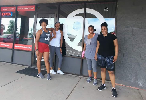 Kickboxing School «9Round Brooklyn Park», reviews and photos