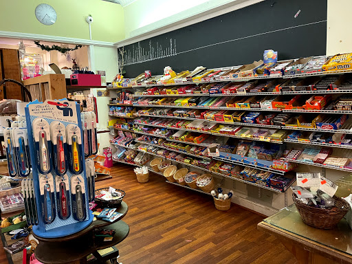 Grocery Store «Old Wethersfield Country Store», reviews and photos, 221 Main St, Wethersfield, CT 06109, USA