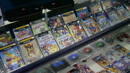 Video Game Store «Punch-Out Gaming», reviews and photos, 828 Lake St S, Forest Lake, MN 55025, USA