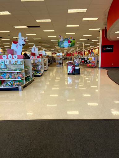 Department Store «Target», reviews and photos, 3955 E Broad St, Whitehall, OH 43213, USA