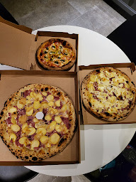 Photo n°6 de Deli pizza à Sars-Poteries ()