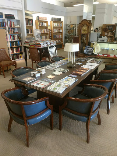 Shopping Mall «DeSoto Square Mall», reviews and photos, 303 301 Blvd W, Bradenton, FL 34205, USA