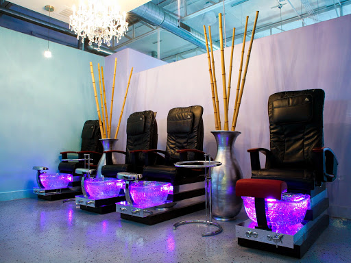 Hair Salon «ROCA Salon & Spa», reviews and photos, 1300 W 39th St, Kansas City, MO 64111, USA