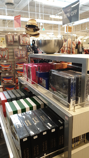 Department Store «Fashion Outlets of Chicago Nordstrom Rack», reviews and photos, 5220 Fashion Outlets Way #2325, Rosemont, IL 60018, USA