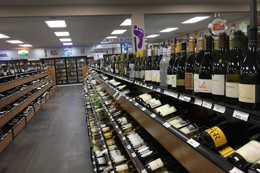 Wine Store «Cellar Door Wine & Spirits», reviews and photos, 1310 N 12th St, Murray, KY 42071, USA