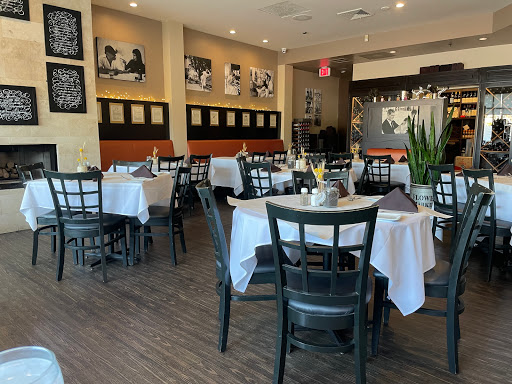 Shopping Mall «Piazza Carmel», reviews and photos, 3810 Valley Centre Dr, San Diego, CA 92130, USA