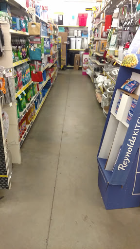 Discount Store «Dollar General», reviews and photos, 904 E Broadway Ave, Gladewater, TX 75647, USA