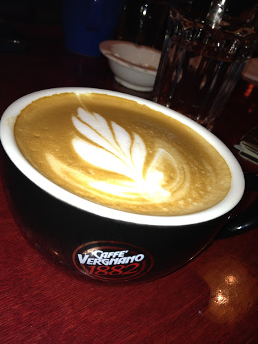 Opinii despre Κιμωλία în Αθήνα - Καφετέρια