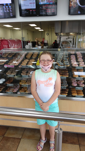 Bakery «Krispy Kreme Doughnuts», reviews and photos, 5318 W Irlo Bronson Memorial Hwy, Kissimmee, FL 34746, USA