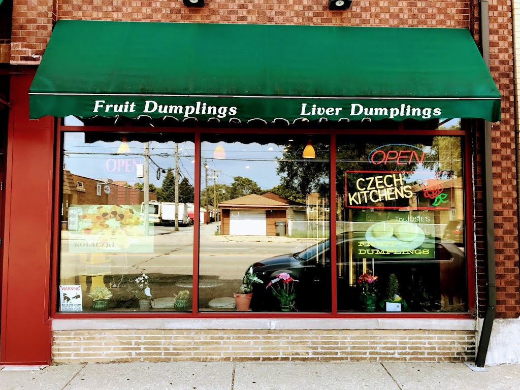 Czech Kitchens 60402