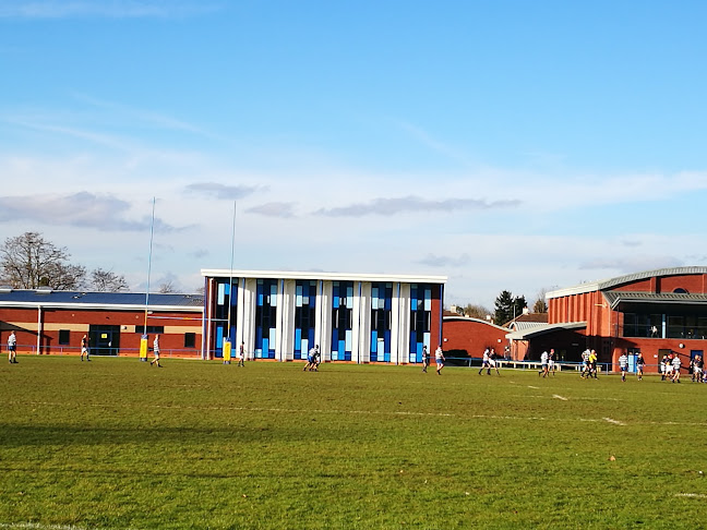 Reviews of Sir Thomas Rich's School in Gloucester - School