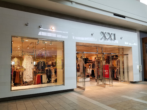 F21 XXI, 401 NE Northgate Way #1104, Seattle, WA 98125, USA, 