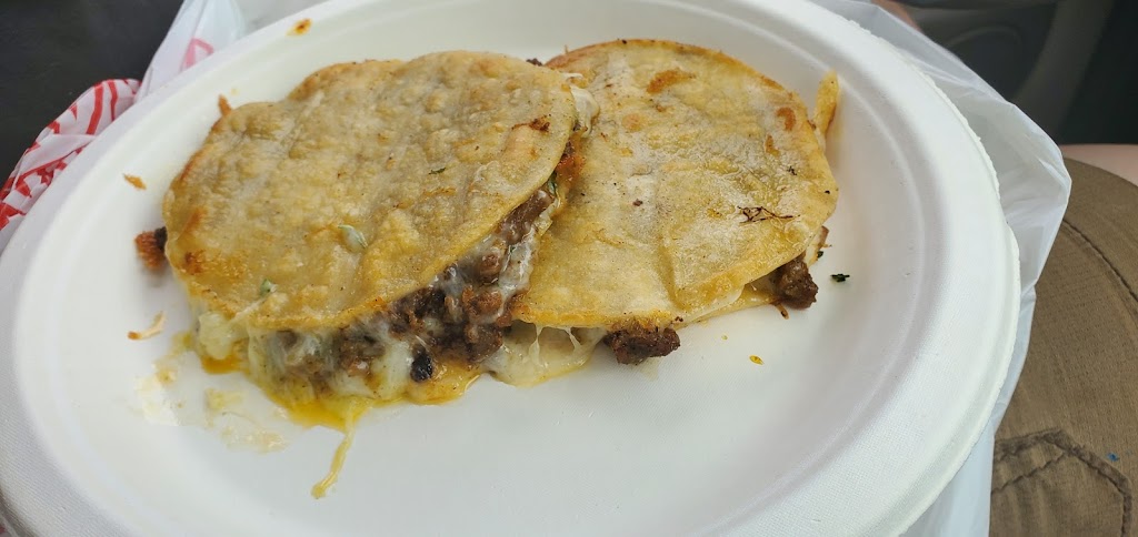 Tacos La Guerita 97301