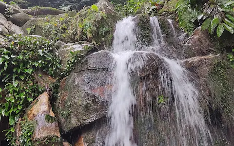 Taman Melawati Waterfall image