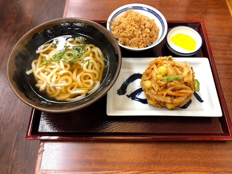 つるまる饂飩 Piole姫路ごちそう館店 兵庫県姫路市 うどん屋 レストラン グルコミ