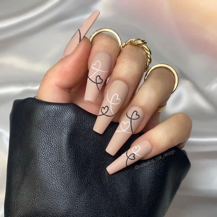 Stylish Nails 07758