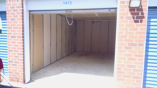 Self-Storage Facility «CubeSmart Self Storage», reviews and photos, 1820 Frontage Rd, Cherry Hill, NJ 08034, USA