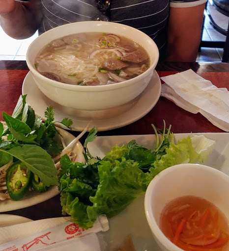 Phở Avina