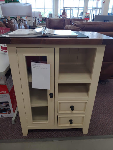 Furniture Store «Schewel Furniture Company», reviews and photos, 2091 Evelyn Byrd Ave, Harrisonburg, VA 22801, USA