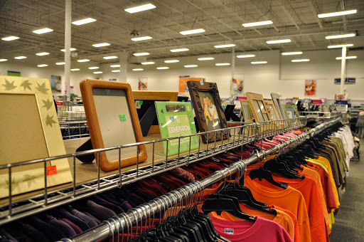 Thrift Store «Goodwill Retail Store & Donation Center», reviews and photos