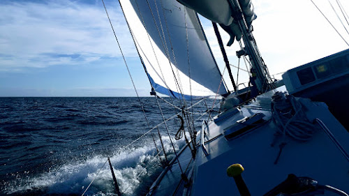 PYTHEAS SAILING à Bain-de-Bretagne