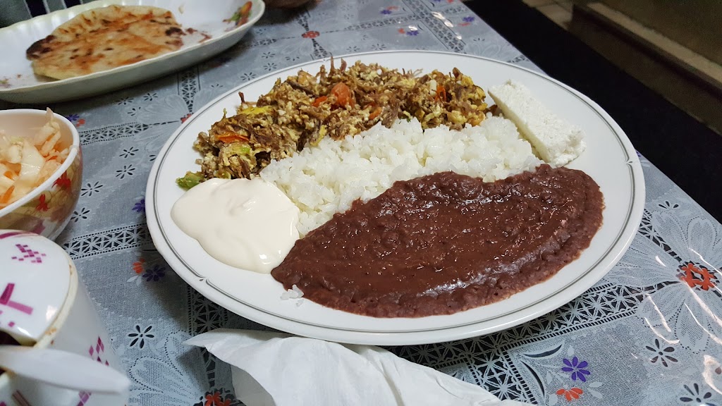 Pupuseria La Union 07093