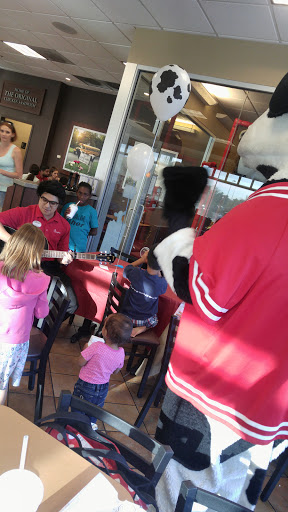 Fast Food Restaurant «Chick-fil-A», reviews and photos, 10180 W McDowell Rd, Avondale, AZ 85392, USA