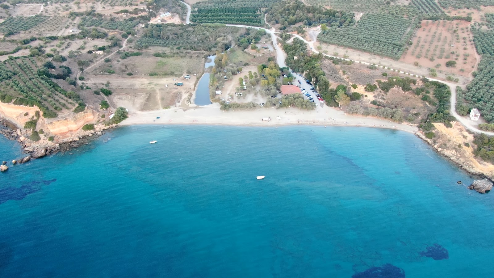 Foto di Bozas beach ubicato in zona naturale