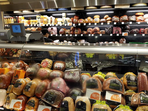 Grocery Store «Lunds & Byerlys Roseville», reviews and photos, 1601 County Rd C West, Roseville, MN 55113, USA