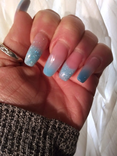 Nail Salon «Finest Nail & Tanning Salon», reviews and photos, 868 US-129 #11, Cleveland, GA 30528, USA