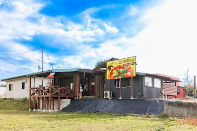 Pizzeria UWOZA di YAKUMO