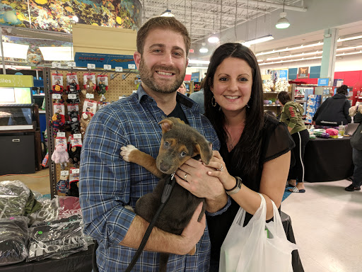 Pet Supply Store «Petco Animal Supplies», reviews and photos, 2965 Hempstead Turnpike, Levittown, NY 11756, USA