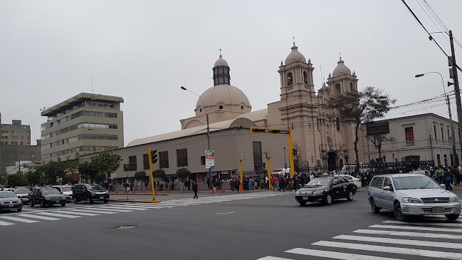Iglesia Las Nazarenas - Lima