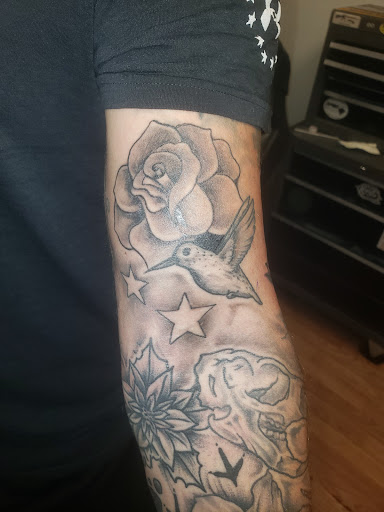Explore hungarian tattoo ideas, creative tattoo ideas in Export, available at Patriotic pain tattoo