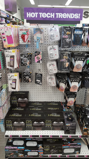 Variety Store «Five Below», reviews and photos, 2901 Rio Grande Blvd, Euless, TX 76039, USA