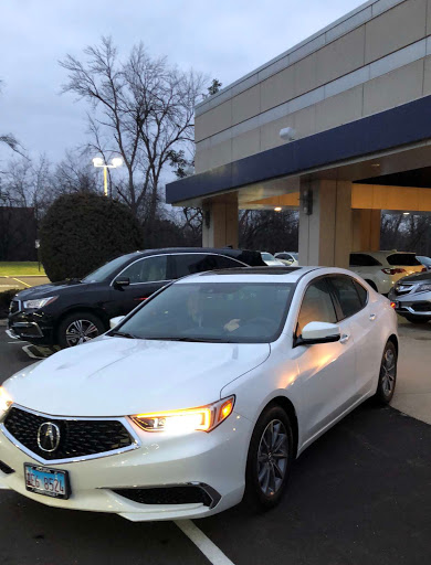Car Dealer «Acura of Libertyville», reviews and photos, 1620 S Milwaukee Ave, Libertyville, IL 60048, USA