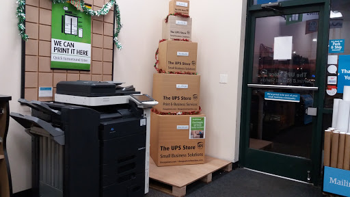 Shipping and Mailing Service «The UPS Store», reviews and photos, 9923 S Ridgeland Ave, Chicago Ridge, IL 60415, USA